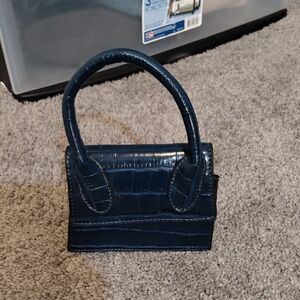 Elegant Navy Blue Crocodile-Embossed Handbag